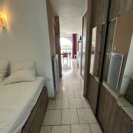 Cap D'agde Naturisme Cn010-576